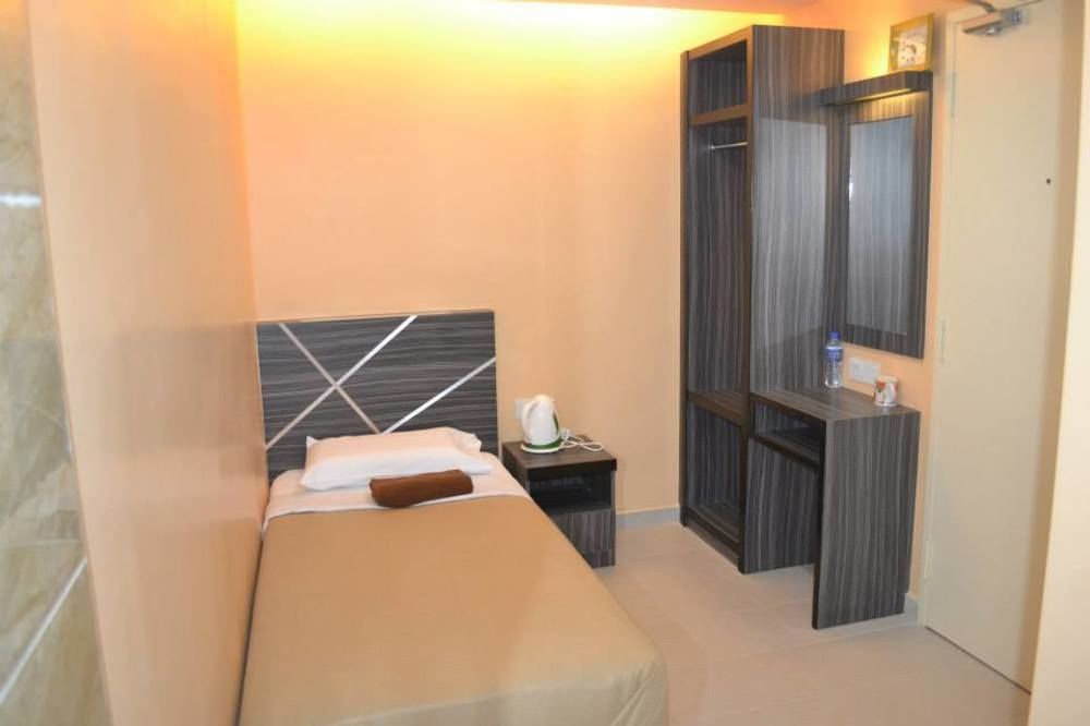 De Mawardah Inn Hotel Malacca Extérieur photo